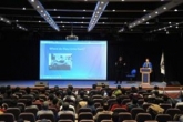 آشنایی طراحان صنعتی کشور با فرآيند طراحي استايل محصولات مرسدس بنز