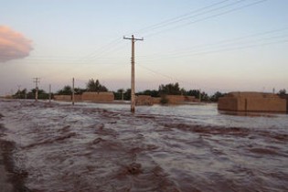 ۱۰ روستای شهرستان دیر استان بوشهر در محاصره سیل است