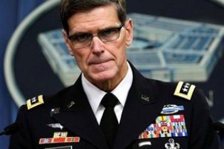 فرمانده سنتکام: ایران با قایق‌هایش ارتش آمریکا را آزار می‌دهد