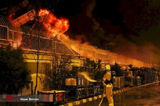 آتش سوزی در سوله ایران خودرو چگونه مهار شد