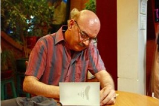 «آقای مجری» بیچاره‌ام کرده است