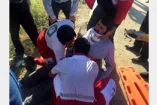 تصادف خونین تریلی در جاده زنجان
