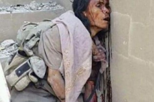 زن تک تیرانداز داعشی در موصل به هلاکت رسید