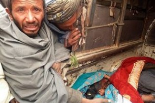 ۲۸ کشته در بمباران منازل مسکونی توسط آمریکا در شرق افغانستان
