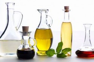 مصرف سرکه برای این افراد ممنوع است