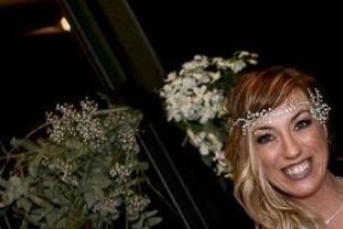 یک زن ایتالیایی با خودش ازدواج کرد + تصاویر