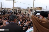 تصاویر/ حضور رهبر انقلاب در مناطق زلزله زده کرمانشاه  <img src="/images/picture_icon.gif" width="16" height="13" border="0" align="top">
