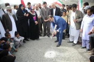 ايران خودرو در سيستان و بلوچستان مدرسه مي سازد