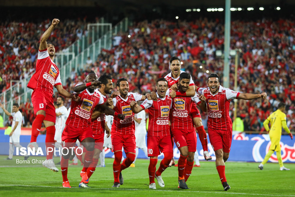دیدار تیم‌های فوتبال پرسپولیس و سپیدرود و جشن قهرمانی پرسپولیس