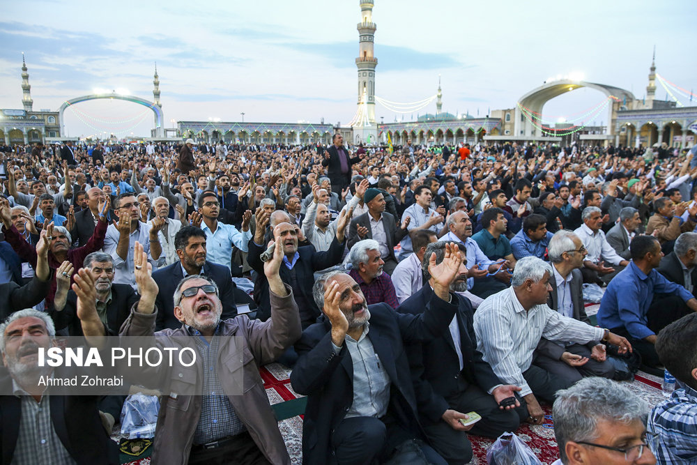 جشن نیمه شعبان در مسجد جمکران