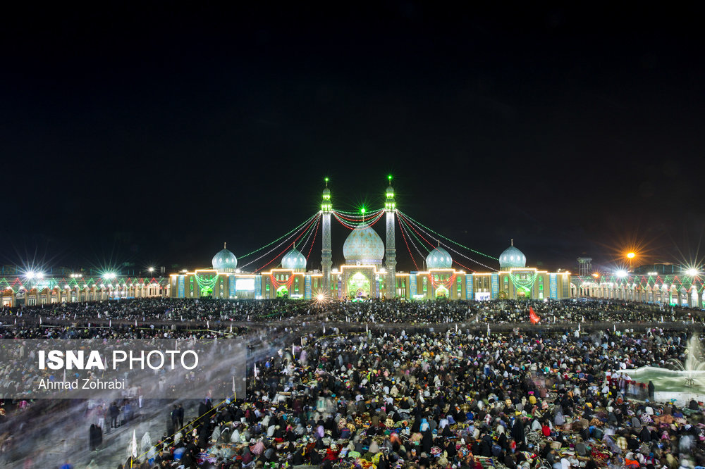 جشن نیمه شعبان در مسجد جمکران