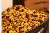 تکذیب  شایعه استفاده از وایتکس رقیق شده در آجیل‌های کهنه