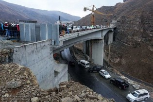 بهره برداری ازآزادراه تهران-شمال به تعویق افتاد/افتتاح؛پایان آبان