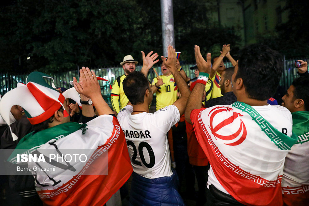 شادی هواداران تیم های حاضر در جام جهانی در میدان سرخ مسکو