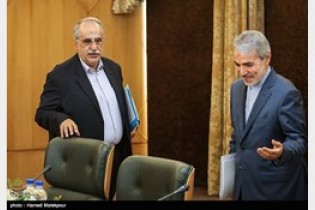 پیشنهاد دلار ۵۰۰۰ تومانی به دولت/پرداخت دلار مسافرتی متوقف شود