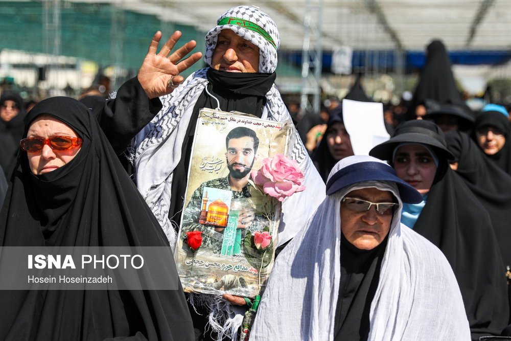 تشییع دو شهید دفاع مقدس - مشهد