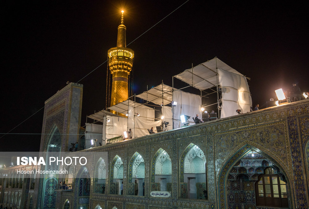 آذین‌بندی و چراغانی حرم مطهر رضوی در آستانه میلاد امام هشتم