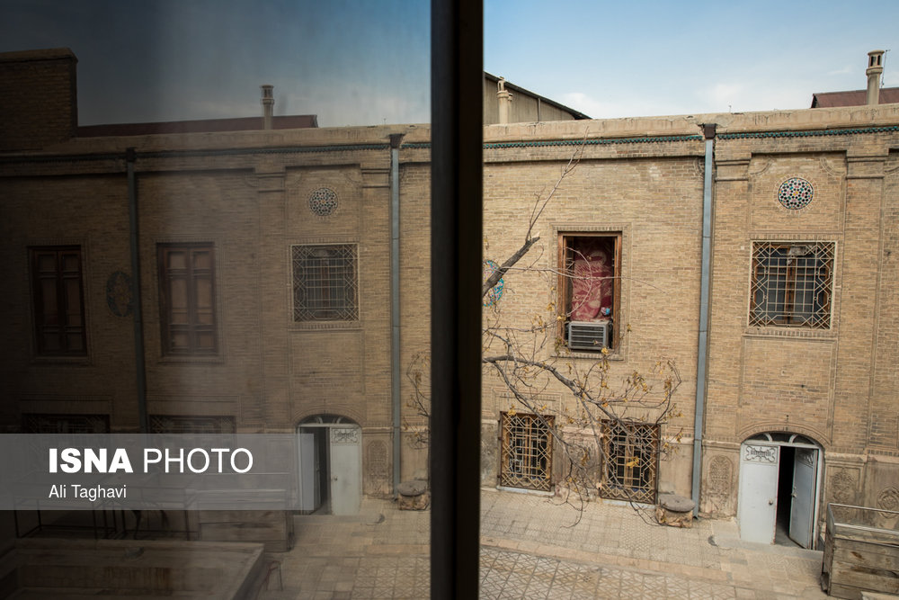 بازدید خبرنگاران از خانه تاریخی ملک