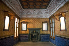 بازدید خبرنگاران از خانه تاریخی ملک