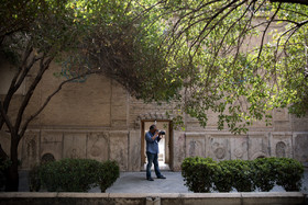 بازدید خبرنگاران از خانه تاریخی ملک