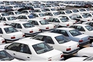 حباب بازار خودرو بزرگتر شد/قیمت ها واقعی نیست