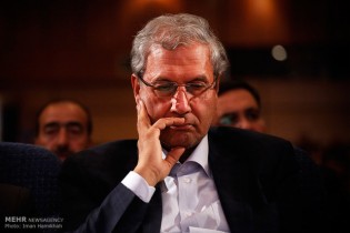 مطالبات کارگران از وزیرجدید تعاون وکار/ استیضاح ربیعی اولویت نبود