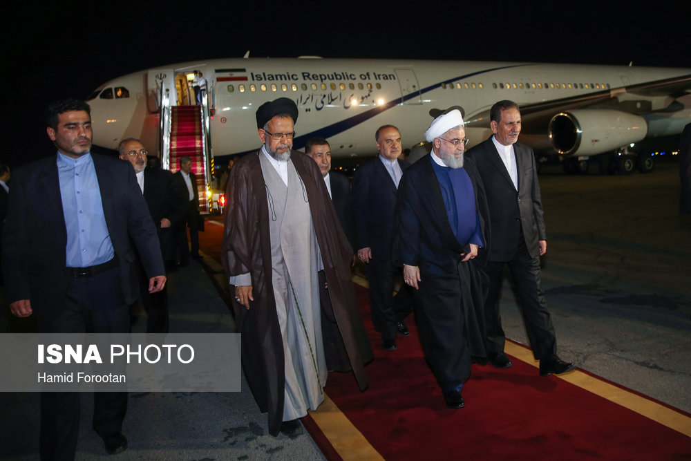 استقبال از رییس جمهوری ایران بعد از شرکت در  اجلاس سران کشورهای ساحلی دریای خزر