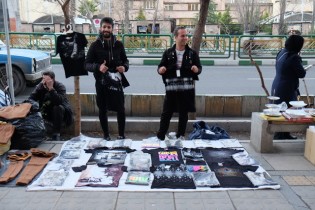 وقتی کاسبی زیر پل‌ها کساد می‌شود!