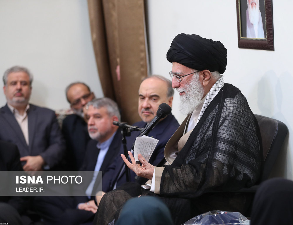 دیدار جمعی از مدال آوران ایران در بازی‌های آسیایی با مقام معظم رهبری