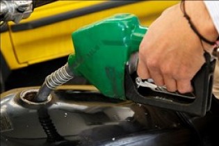 توزیع روازنه ۲۷ میلیون و ۸۱۰ هزار لیتر بنزین یورو۴