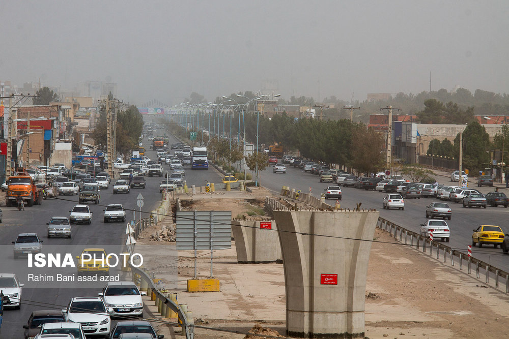 گرد و غبار و آلودگی هوای کرمان