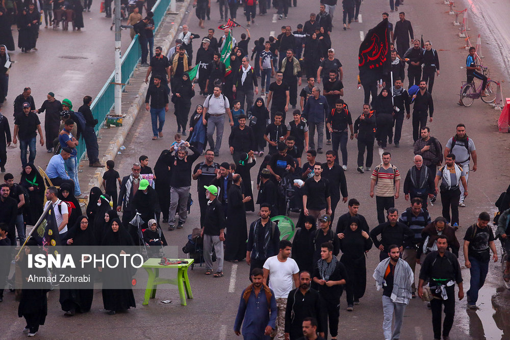 خروج زائران اربعین حسینی از شهر نجف