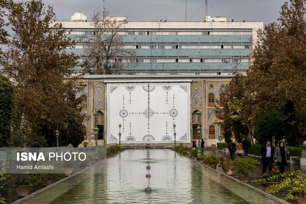 نمایی از حیاط کاخ گلستان