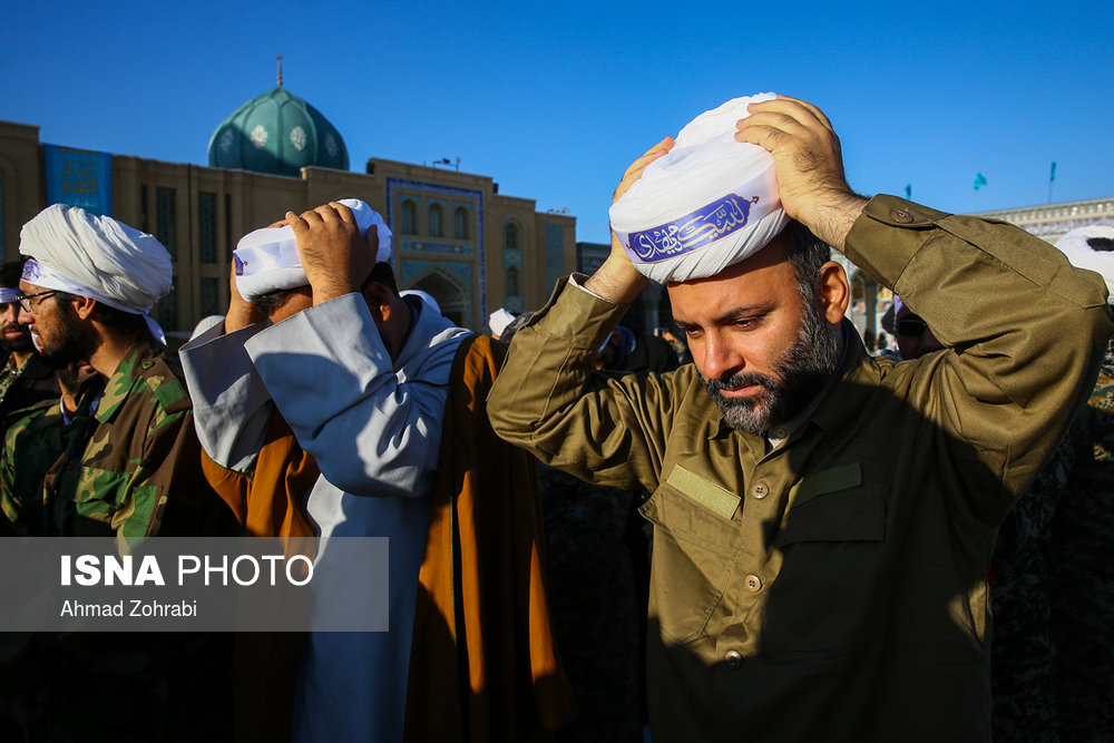 صبحگاه مشترک نیروهای نظامی در مسجد جمکران