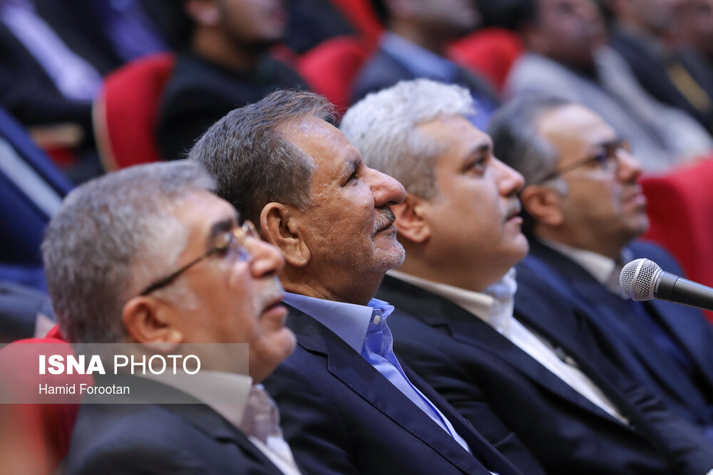 مراسم رونمایی از ۱۰ طرح فناورانه جهاد دانشگاهی با حضور معاون اول رئیس جمهوری