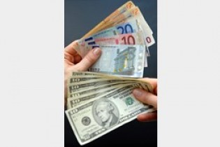 دلار در کانال ۹هزار تومان