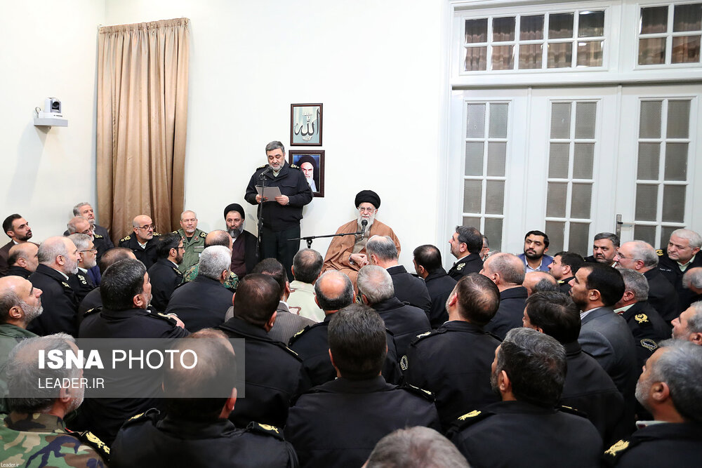 دیدار جمعی از فرماندهان و مسئولان نیروی انتظامی با مقام معظم رهبری