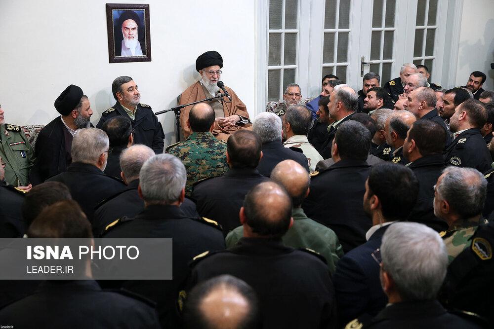دیدار جمعی از فرماندهان و مسئولان نیروی انتظامی با مقام معظم رهبری