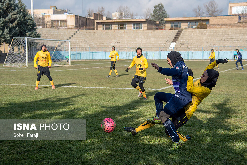 هفته چهارم لیگ برتر فوتبال بانوان