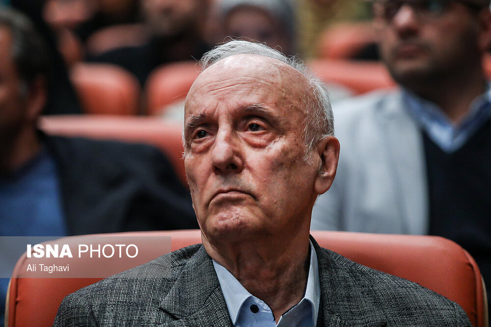 حضور جلال شباهنگی در مراسم بزرگداشت