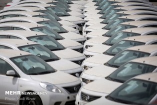 خودروهای مانده در گمرک تعیین تکلیف می شوند