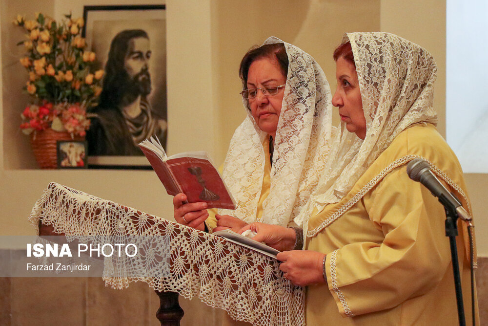 مراسم جشن سال نو مسیحی ارامنه در کلیسای مسروپ مقدس اراک