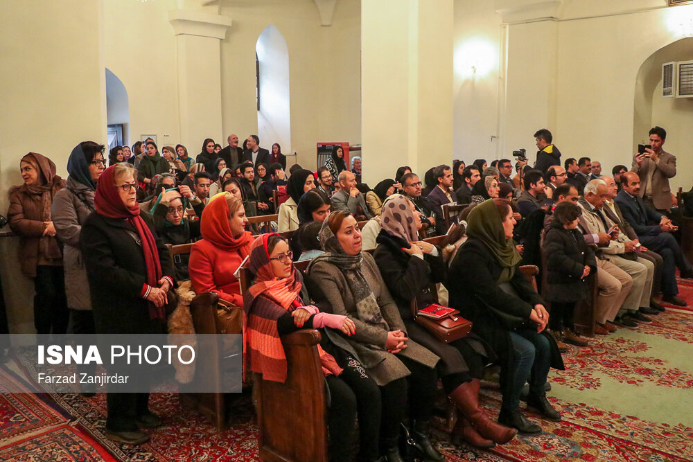مراسم جشن سال نو مسیحی ارامنه در کلیسای مسروپ مقدس اراک