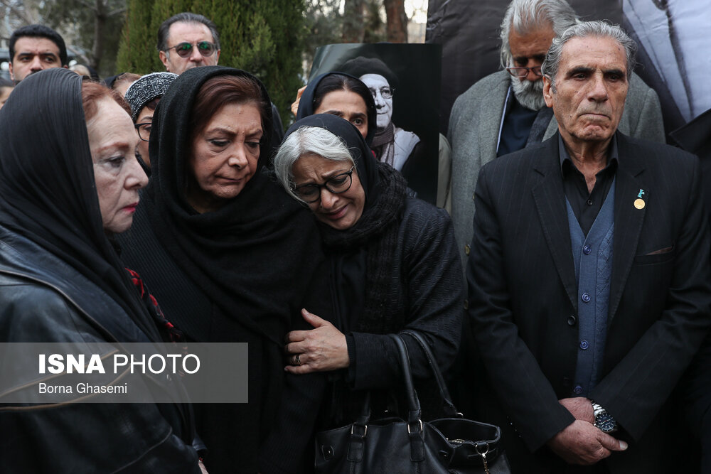 تشییع پیکر حسین محب‌اهری
