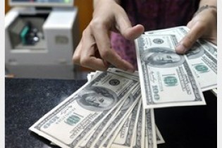 دلار در بانک و بازار چند؟۹۷/۱۱/۰۱