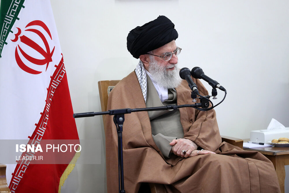 دیدار مسئولان و محققان ستاد توسعه علوم شناختی با مقام معظم رهبری