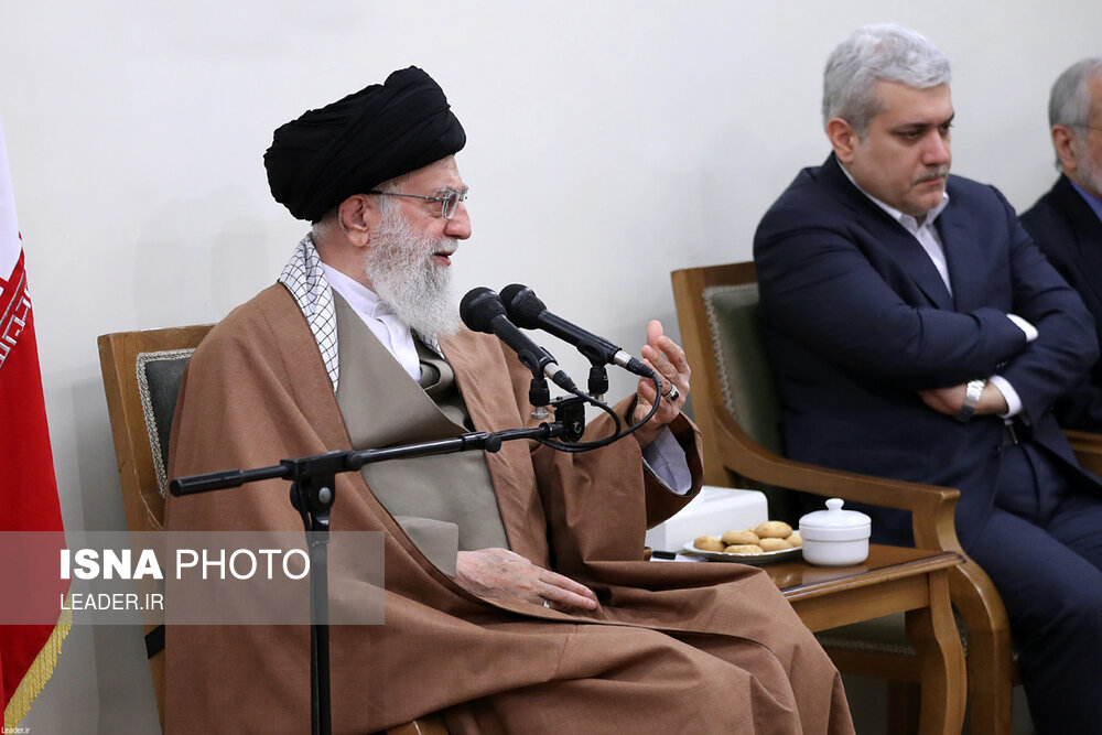 دیدار مسئولان و محققان ستاد توسعه علوم شناختی با مقام معظم رهبری