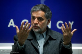 دولت به جای وقت کشی در مذاکرات با غرب به حل معضلات داخلی بپردازد