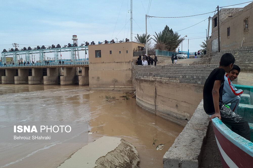 ورود آب به تالاب هیرمند