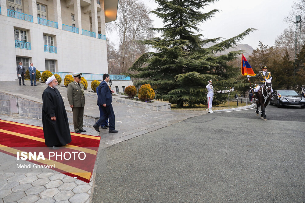 مراسم استقبال رسمی روحانی از نخست وزیر ارمنستان